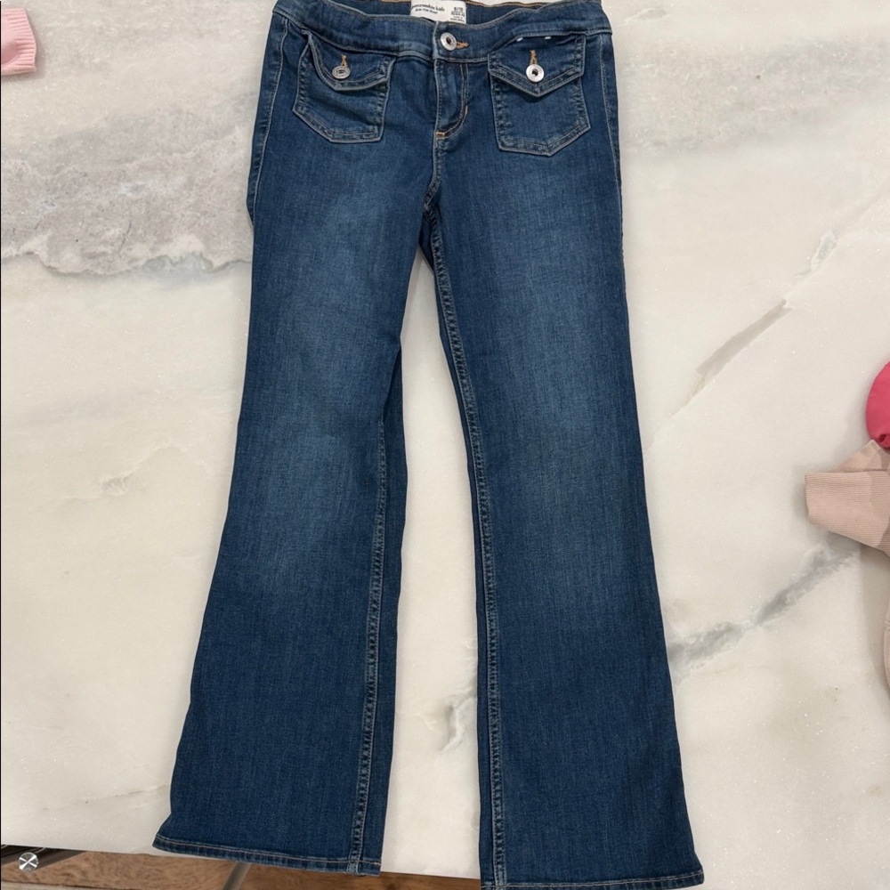 Abercrombie Kids Jeans Size 9/10 | Low Rise Bootcut Blue Denim
